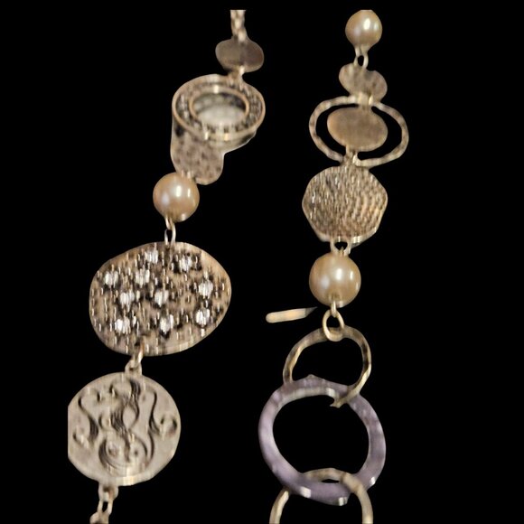 Premier Designs Long Mixed Metal Textured Disc Necklace – Silver & Pearl Accents - Picture 3 of 5